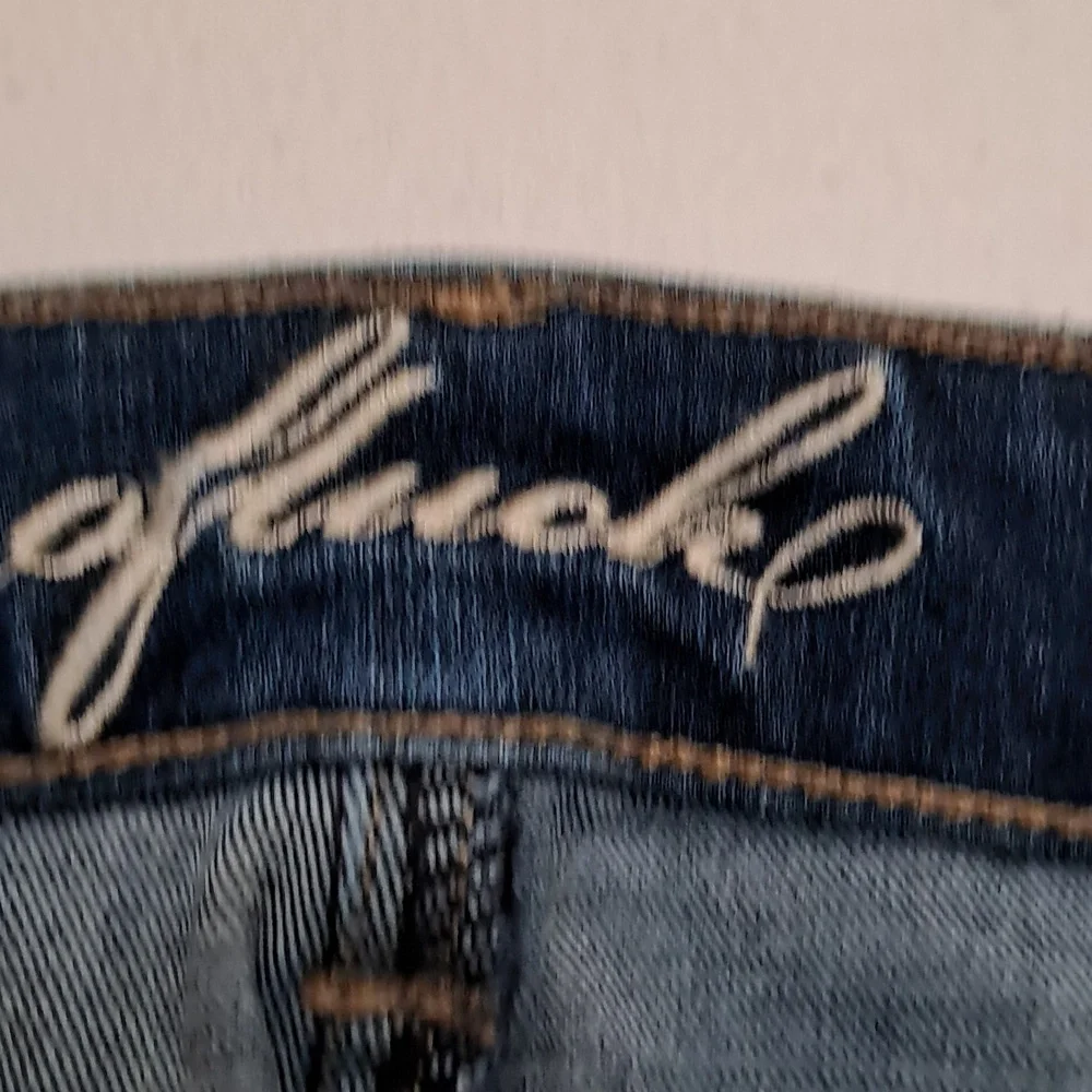 Of Lucky Women's Size 10 Whiskered Stretch Skinny Jean's